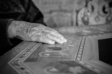 Kunsttischlerei-Markus-Juen--c--Montafon-Tourismus-GmbH---Andreas-Haller---21.jpg Montafonertisch